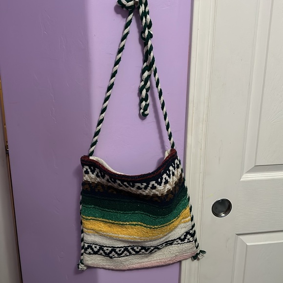 Roco Indian Blanket Crossbody Tote Made in Mexico - Picture 3 of 4